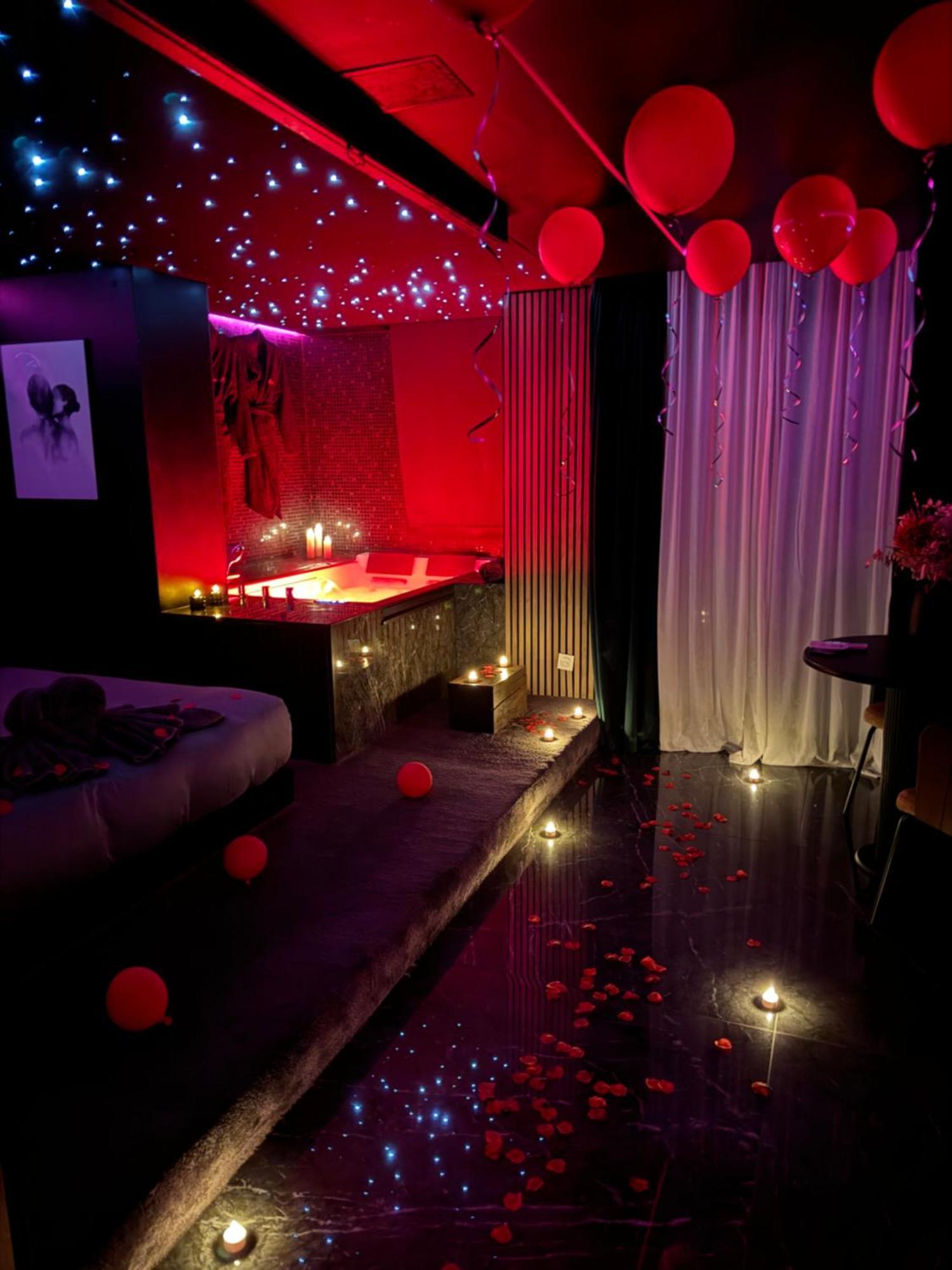 Nuit Romantique Jacuzzi Prive Toulouse