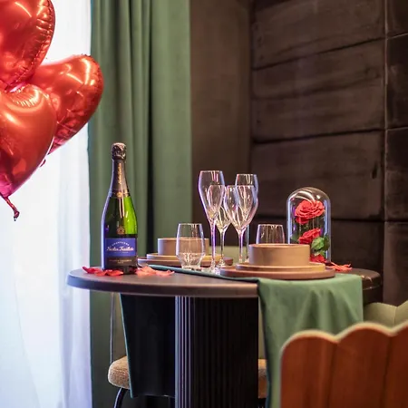 Nuit Romantique Jacuzzi Prive Toulouse Exterior photo