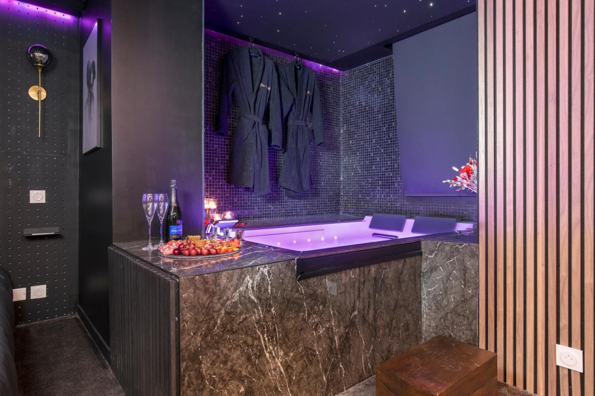 Nuit Romantique Jacuzzi Prive Apartment *